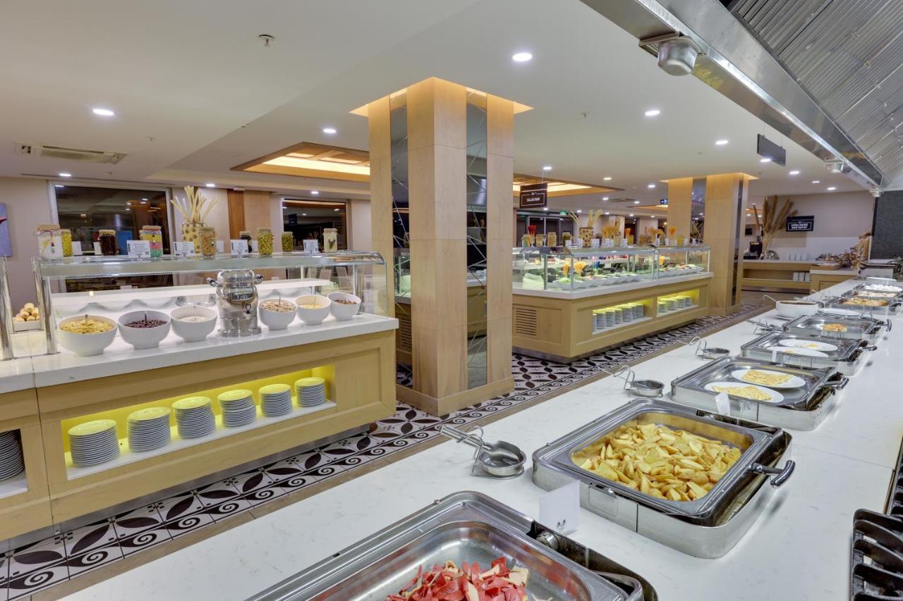 Ramada Hotel & Suites By Wyndham Κουσάντασι Εξωτερικό φωτογραφία