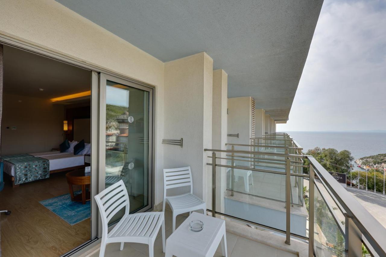 Ramada Hotel & Suites By Wyndham Κουσάντασι Εξωτερικό φωτογραφία