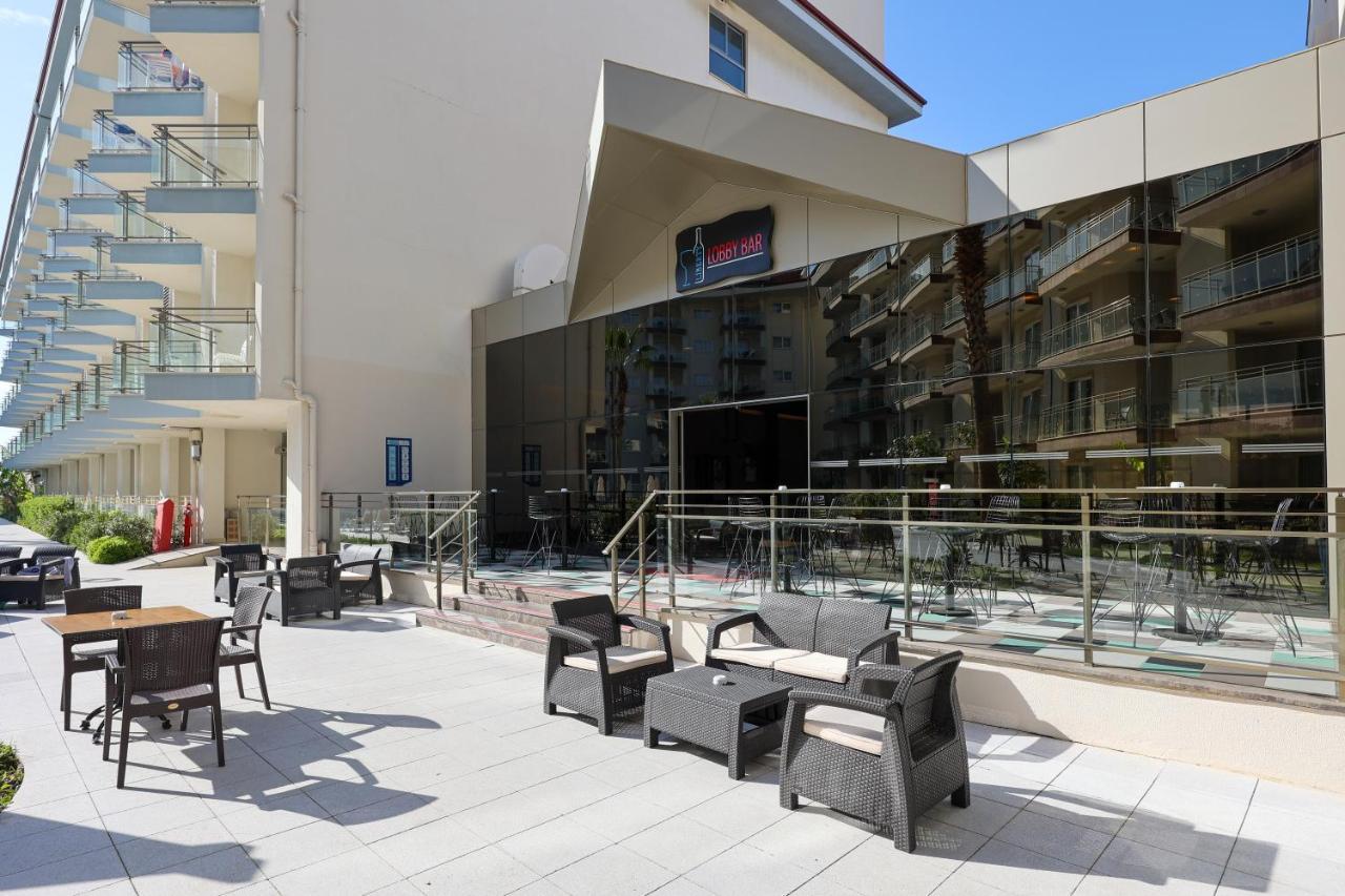 Ramada Hotel & Suites By Wyndham Κουσάντασι Εξωτερικό φωτογραφία