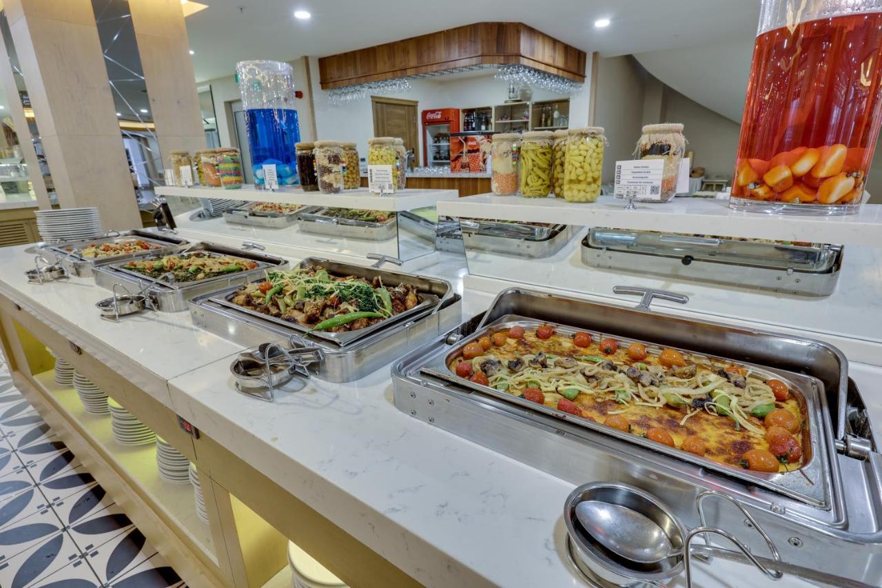 Ramada Hotel & Suites By Wyndham Κουσάντασι Εξωτερικό φωτογραφία